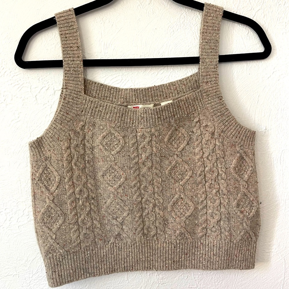 LEVI’S SWEATER TANK